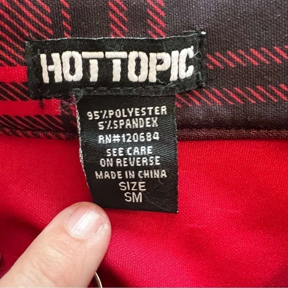 Hot Topic Skater Pleated, Black, And Red Skirt Size SM